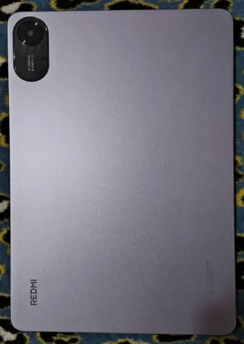 Vendo ou troco por um celular