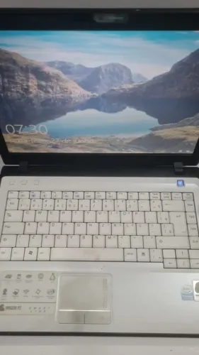 Notebook Amazon PC Smart SL403 Funcionando + Carregador precisa formatar e revisao 