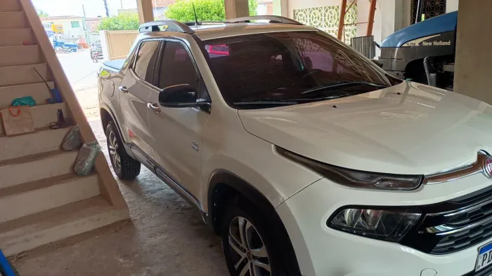 Fiat Toro Volcano 2.0 16V 4X4 TB Diesel Aut. 2017