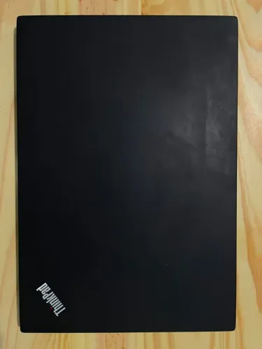 Lenovo ThinkPad T14 Gen 2 - i7 11a Geração, 16GB RAM, 512GB SSD