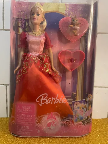 Boneca Barbie três Mosqueteiras