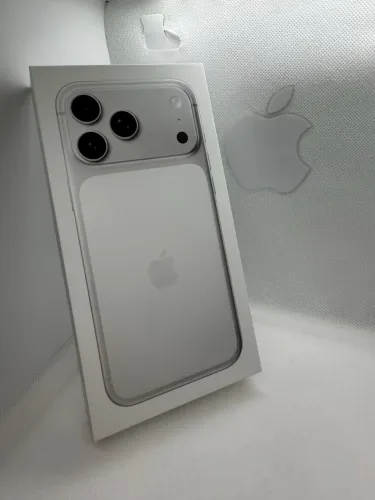 Vendo iPhone 17 pro Max