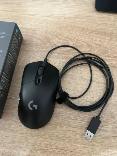 Mouse Gamer Logitech G403 Hero com RGB 25K seminovo