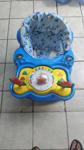 ANDADOR MUSICAL JUMBO BABY(Megaluxo). Muito conservado!