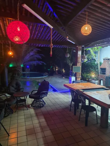 Area de lazer churrasqueira piscina sinuca day use