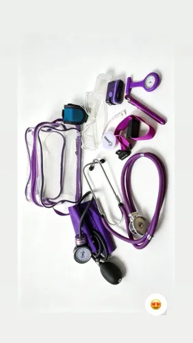 ? kit de enfermagem completo com acessórios