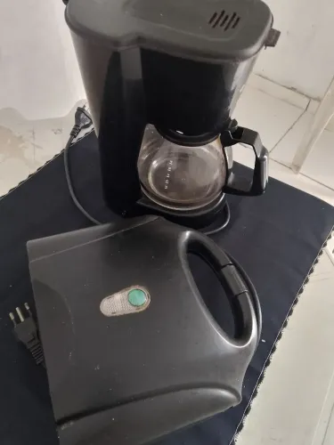 Cafeteira + sanduícheira