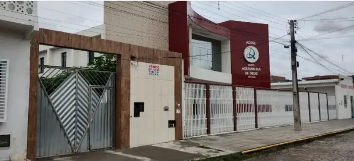 Vila com 3 casas e Terreno com 530m²