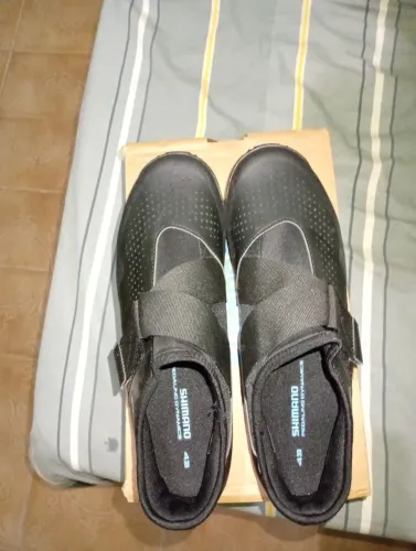Vendo sapatilha chimano original