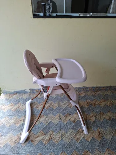 Cadeira de alimentação bebê