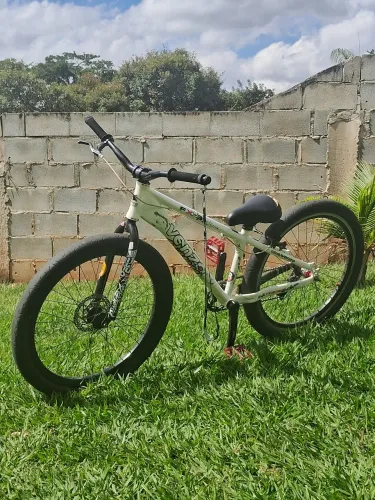 Vendo venxo fx3 em bom estado [aceito troca em hupi naja e gios tenho outra bike pra por n