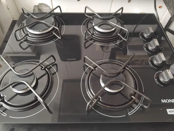 Vendo cooktop funcionando perfeitamente, automático