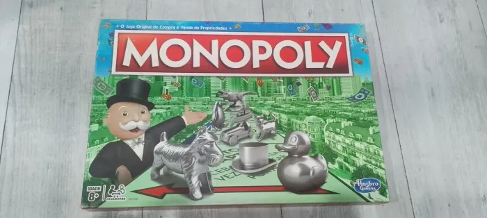 Monopoly Classico e Jogo da Vida