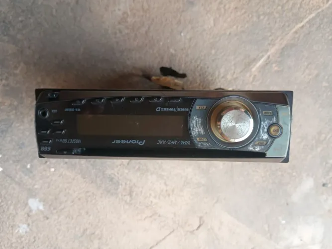 Radio pionner aux. Cd 