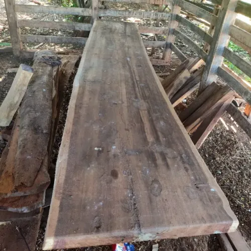 Mesa rústica em madeira tamboril maciça grande