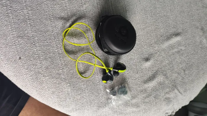 Fone sem fio esportivo (pra corrida) NOVO