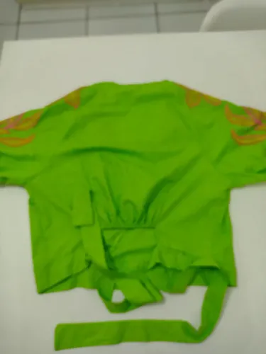 Blusa perfil veste super bem combina com qualquer jeans pegada esporte perfeição.