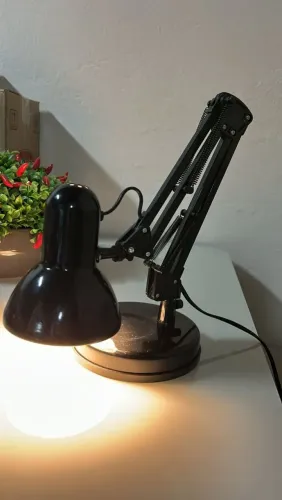 Luminária de mesa zero ( estilo e qualidade)