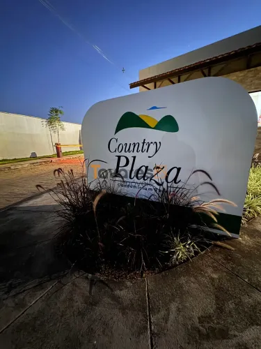Country Plaza - Terreno á Venda no Condomínio Country Plaza-Solanea