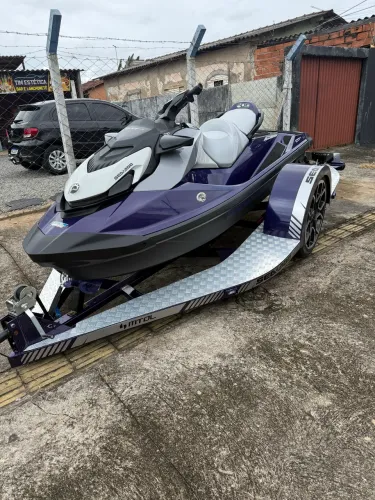 Jet ski 170 gti 
