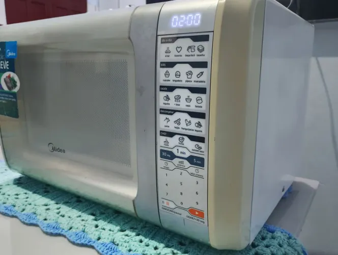 Microondas Midea 30L faço a entrega 