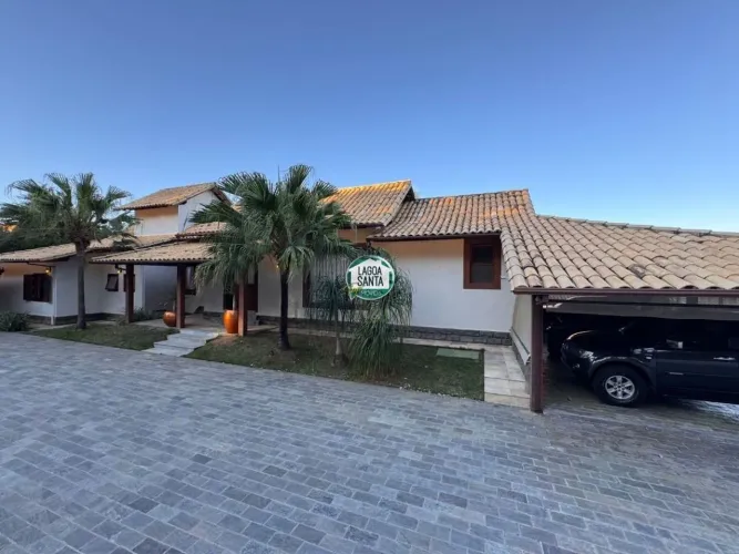 Casa à venda no Condomínio Estância das Amendoeiras - Lagoa Santa/MG