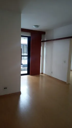Excelente quarto e sala na Gávea!