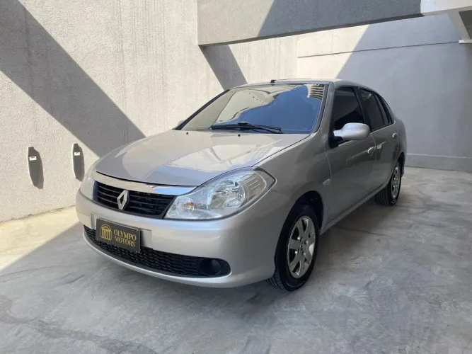 Renault Symbol Privilège Hi-flex 1.6 16V 4P 2011