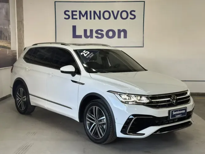 Volkswagen Tiguan Allspac R-line 300 TSI 2.0 2025