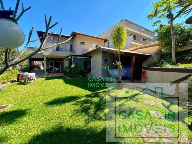 Casa com 3 dormitórios à venda, 287 m² por R$ 1.750.000,00 - Condomínio Delle Stelle - Lou
