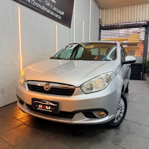 Fiat Grand Siena Attrac. 1.4 EVO F.flex 8V 2013