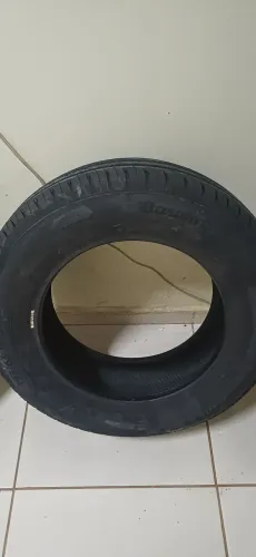 Pneus aro 15