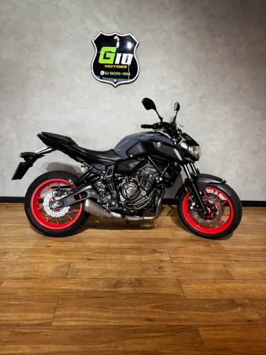 Yamaha MT-07 700 cc