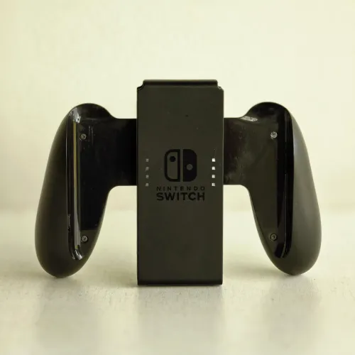 Nintendo Switch - Comfort Grip - EXCELENTE - OPORTUNIDADE 