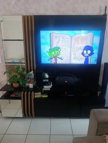 Rack bancada com painel para TV de até 60 polegadas