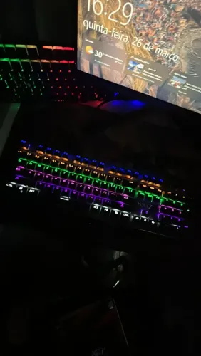 Teclado mecânico/switch Blue defeito na letra D