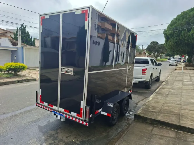 Carretinha Baú (reboque)