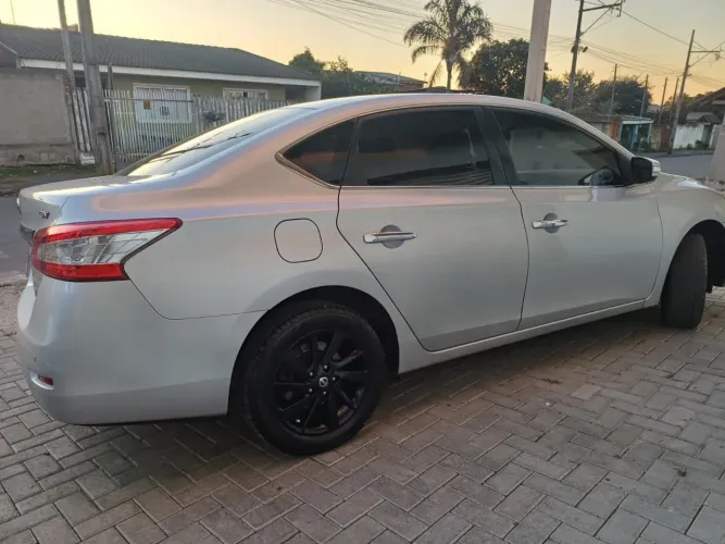 Nissan Sentra SV 2.0 Flexstart 16V Aut. 2014