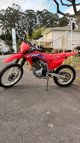 Crf 250 novinha 