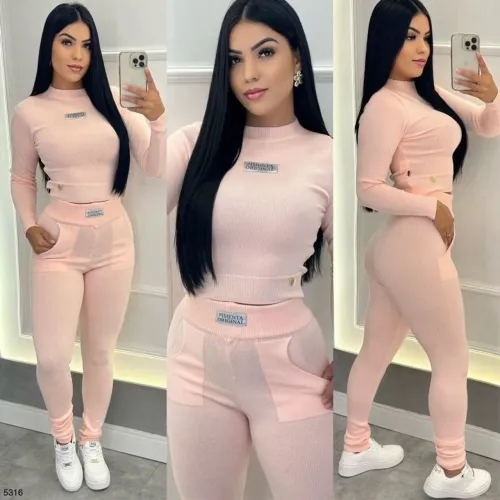 Roupas femininos