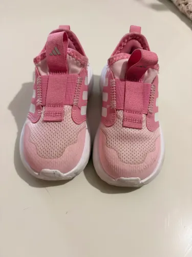 Tênis infantil adidas- menina