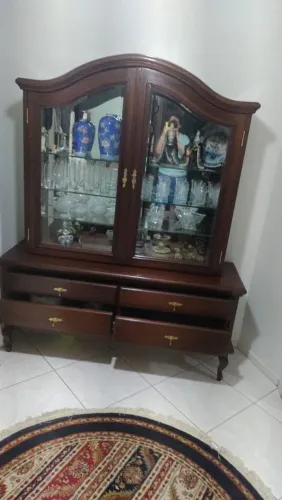 Cristaleira Madeira Maciça