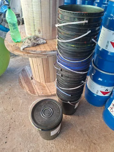 Baldes reforçado de 20L. C/ tampa 