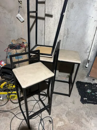 Banquetas semi novas para soldar
