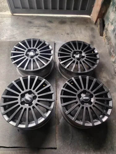 Rodas 15 Scorro fur. 5x100 zeradas