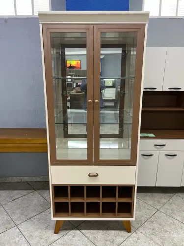 Cristaleira 2 portas com gaveta e adega