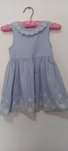 Vestido azul claro bordado 1 a 2 anos