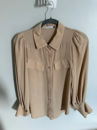 Camisa feminina bege