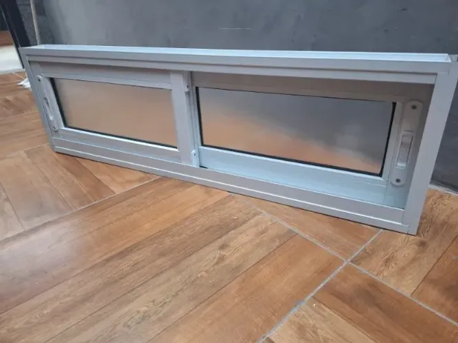 JANELA 2 FOLHAS LINHA SUPREMA BRANCA