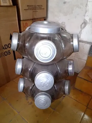 Vendo baleiro antigo de vidro